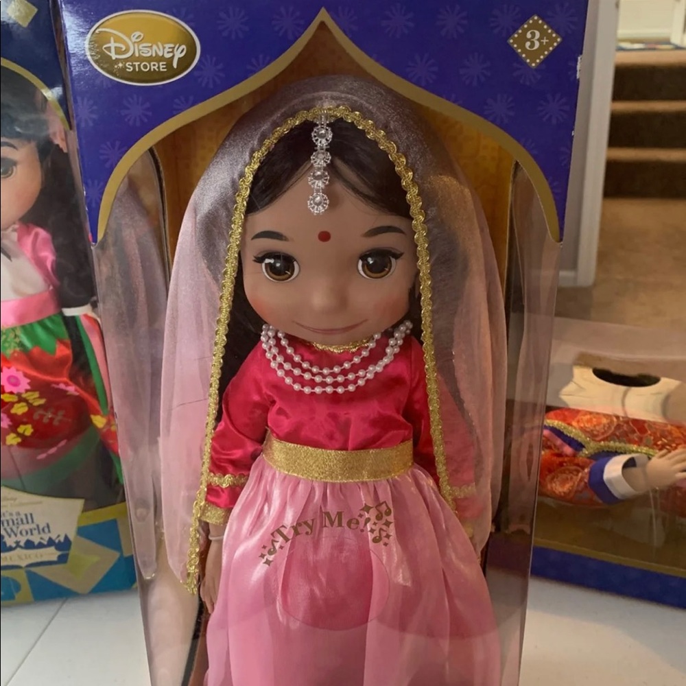 Disney It’s a Small World India Doll
